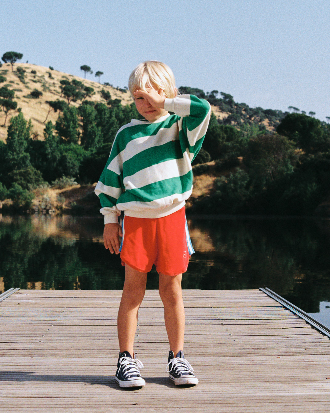 Quality fabrics, bold colors, and everyday comfort. Another look from #Volver, our #SS26 collection.